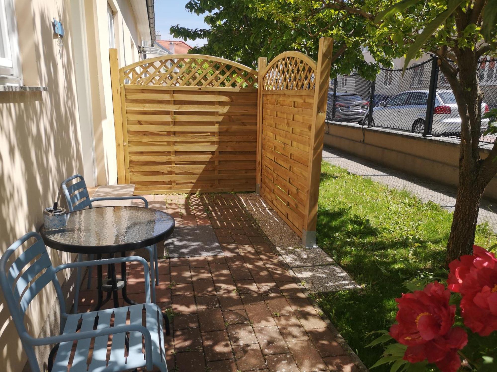 Kleine Ferienwohnung mit Garten Baden Zimmer foto