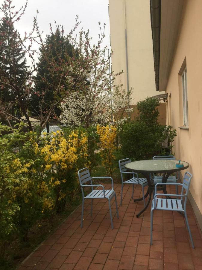 Kleine Ferienwohnung mit Garten Baden Exterior foto