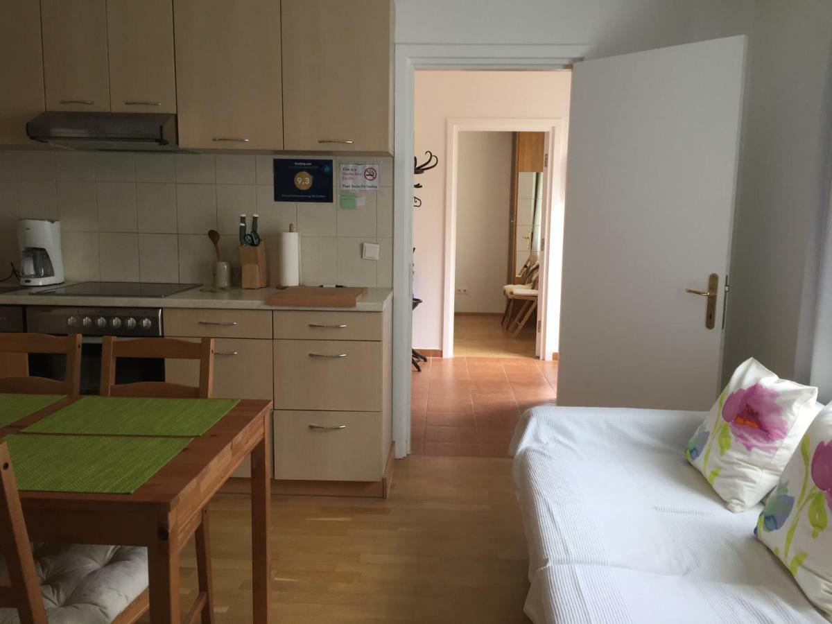 Kleine Ferienwohnung mit Garten Baden Exterior foto